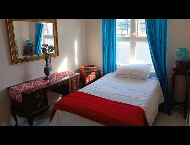 2 BEDROOM PROPERTY TO RENT IN PAROW NORTH